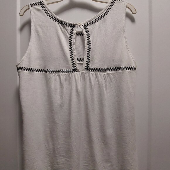 YESSICA Women's White Cotton Blend Sleeveless Tank Top w/Black/Silver Trim - Med - Picture 2 of 9